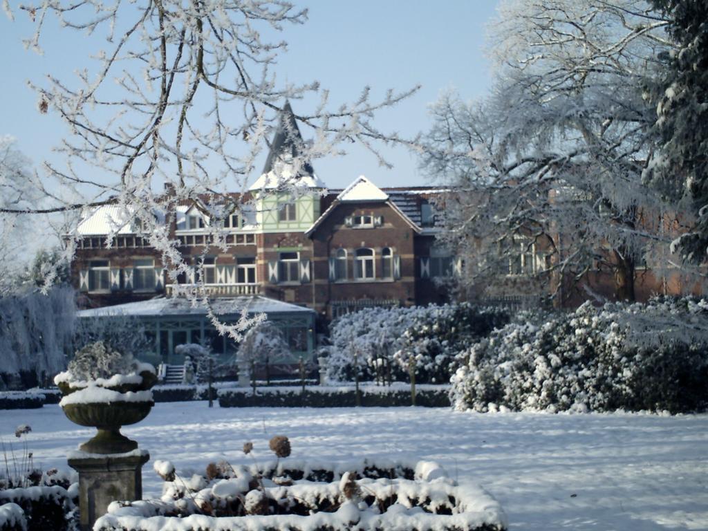 Kasteel Wurfeld Maaseik Exterior foto